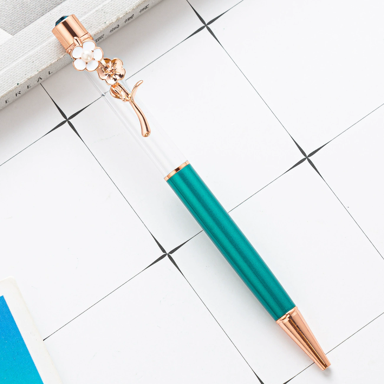 Creative metal ballpoint pen, handmade, four-leaf clover, creative gift