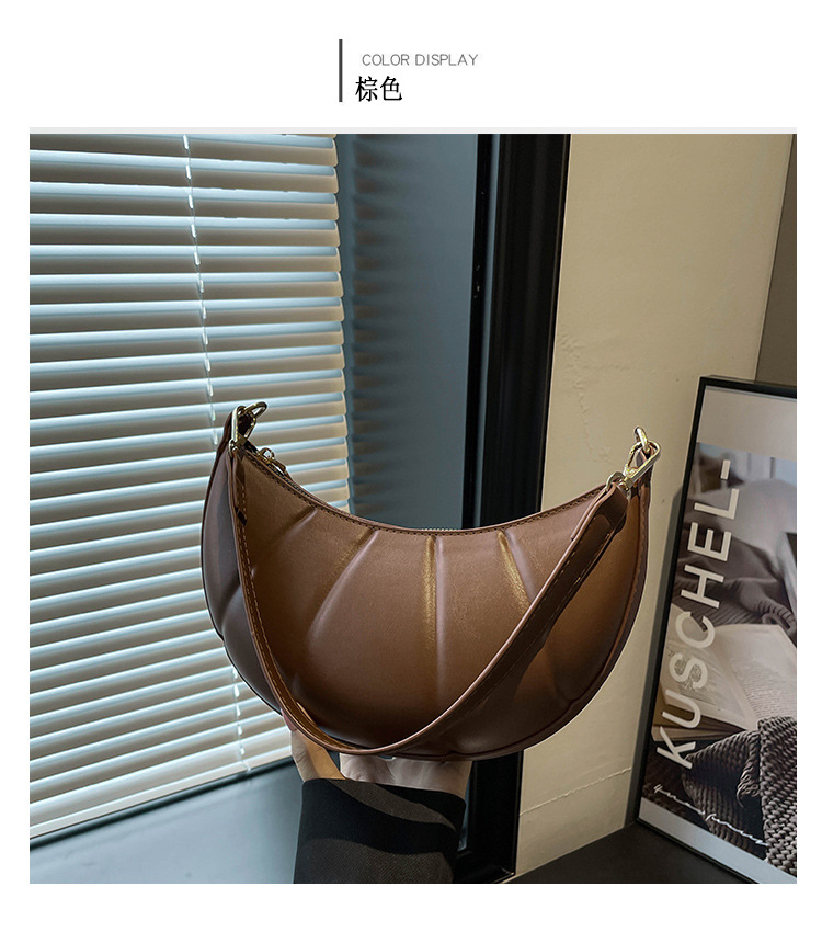 Bolsas populares de cor de toro de color sólido Casual 2025, bolsas de hombro de viaje de moda de otoño de nuevo estilo
