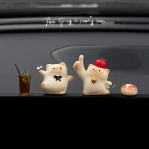 Creative cat car dashboard decoration, cute figurine for car center console screen, small ornament for computer screen for women