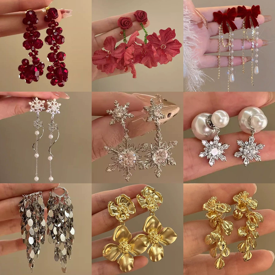 Серьги Retro golden, свадебный лёгкий люкс, высокое качество