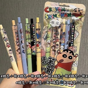 Ϟ�PС�°��ӹP��ɫ���b�޶����ԹPins�L�ɐ۸��ֵ��Ů�İ��ӹP