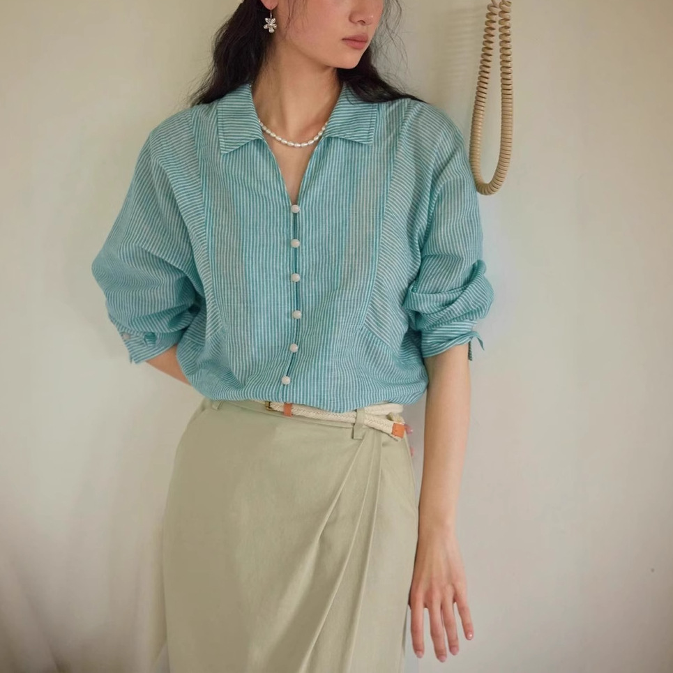 Thin shirt