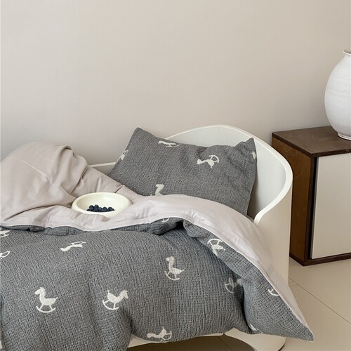 Soft and cute three-layer gauze pure cotton bed set of three or four pieces of cotton sheets jacquard student dormitory bedding