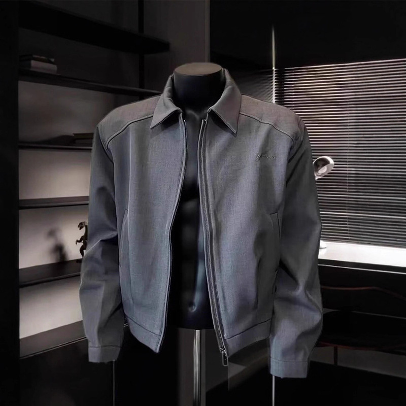 Cleanfit Padded Shoulder Lapel Short Jacket for Men, High-End Stylish Spring and Autumn Short Wide Boxy Executive Jacket for Young Men Cleanfit Padded Shoulder Lapel Short Jacket for Men, High-End Stylish Spring and Autumn Short Wide Boxy Executive Jacket for Young Men