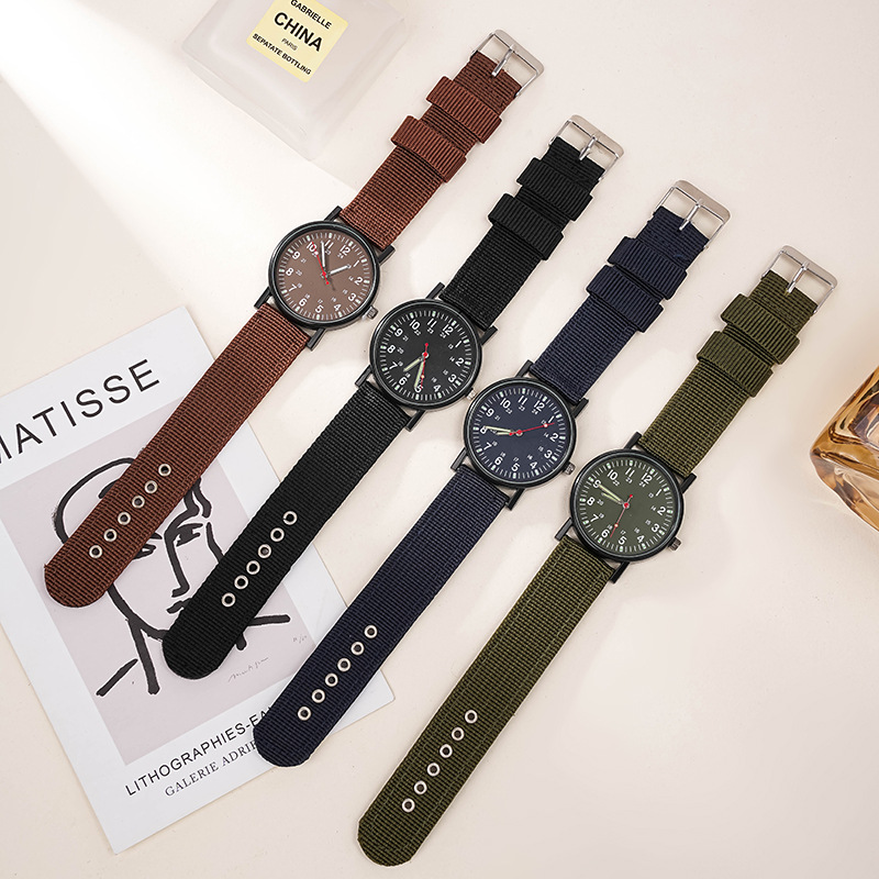 2025 New Luminous Nylon Woven Band Men's Watch Casual Sports Quartz Watch Business Casual Sports Watch