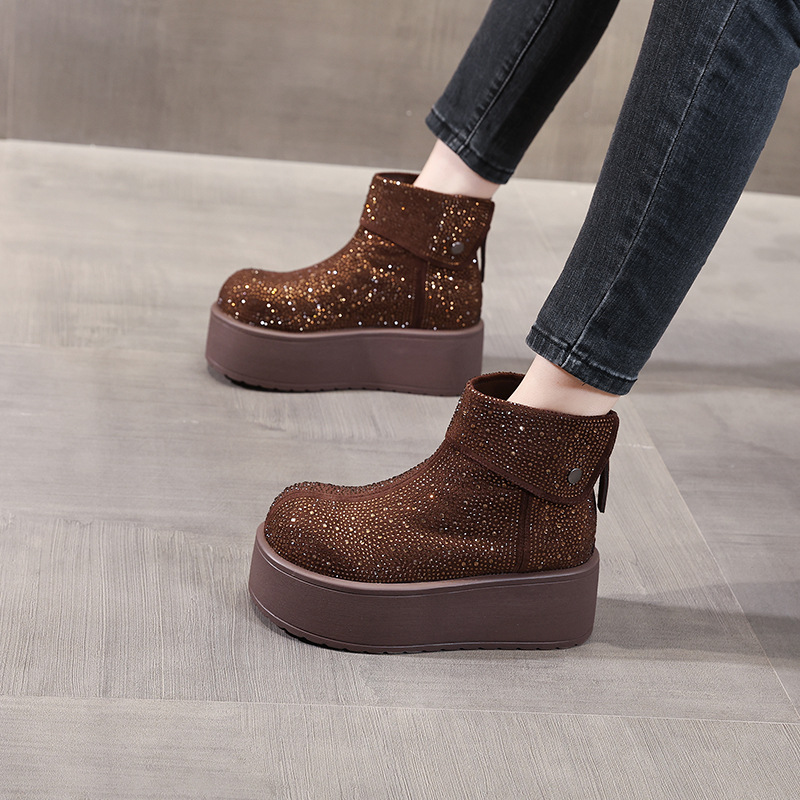 Giày boot nữ cổ cao lót nhung giữ ấm, đế dày độn cao chống trượt — Màu đen