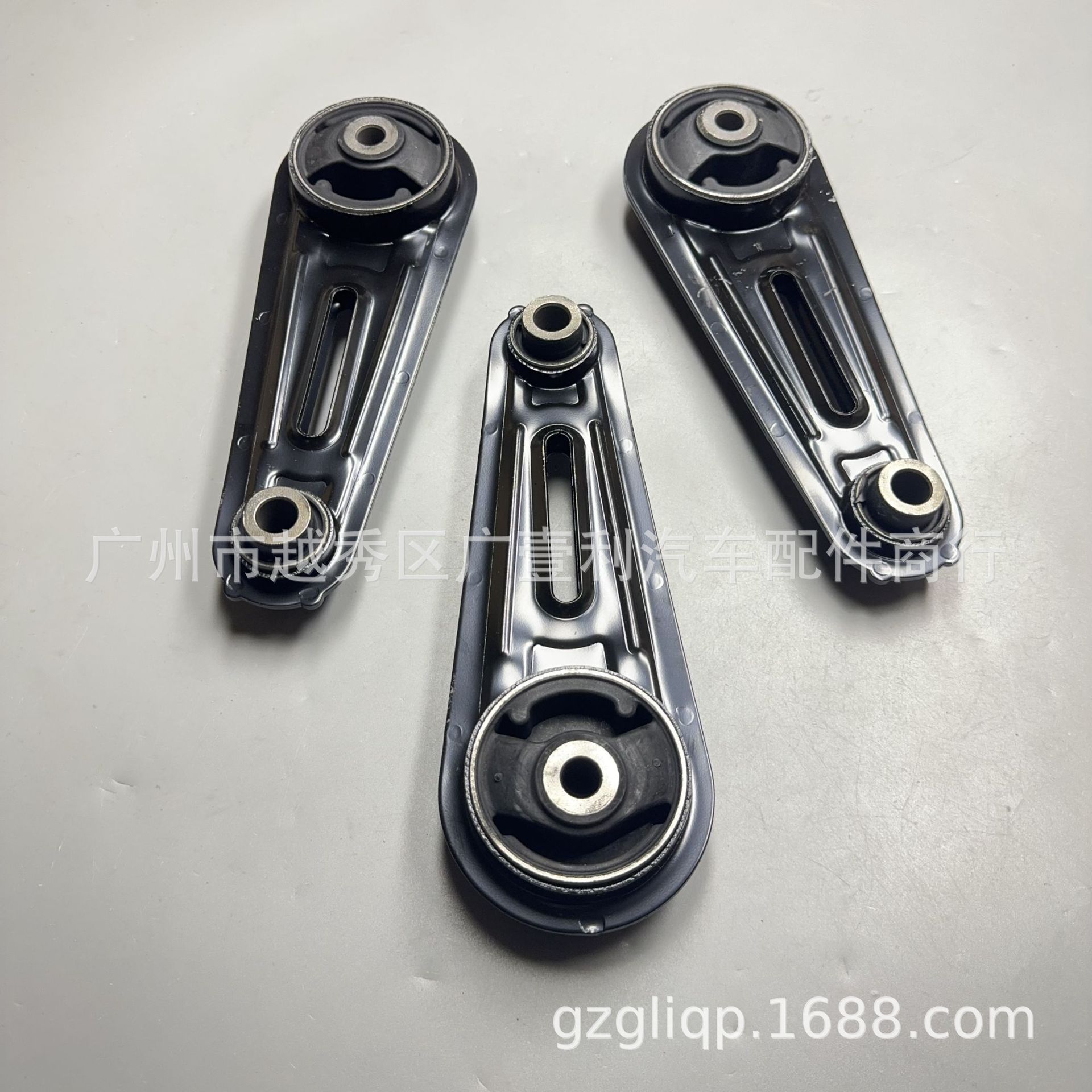 Applicable to 11360-JE20B 11360-JD000 T31 J10 engine rear machine foot glue