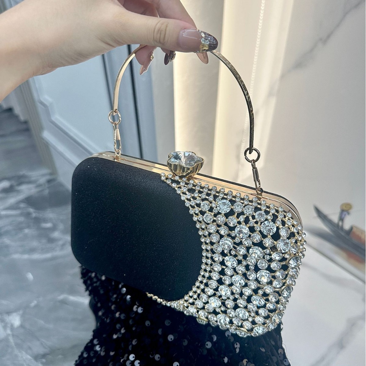 Pochette da sera da donna con strass borsa a tracolla elegante_voghion.com