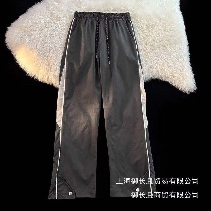 Um American-Style Cool Quick-Dry Pants for Men, Summer Trendy Design with Color-Blocking Sports Pants, Versatile Drawstring Wholesale Um American-Style Cool Quick-Dry Pants for Men, Summer Trendy Design with Color-Blocking Sports Pants, Versatile Drawstring Wholesale