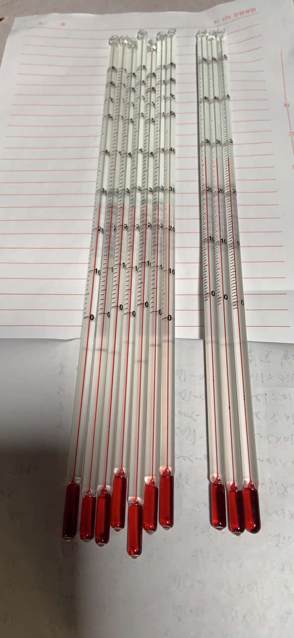 供应玻璃温度计，玻璃棒式温度计，玻璃酒精温度计，