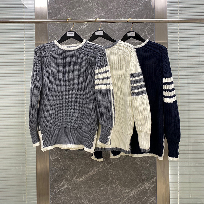 TB's new autumn and winter striped round-neck knit sweater, unisex, Korean style, trendy and versatile casual knitwear TB's new autumn and winter striped round-neck knit sweater, unisex, Korean style, trendy and versatile casual knitwear