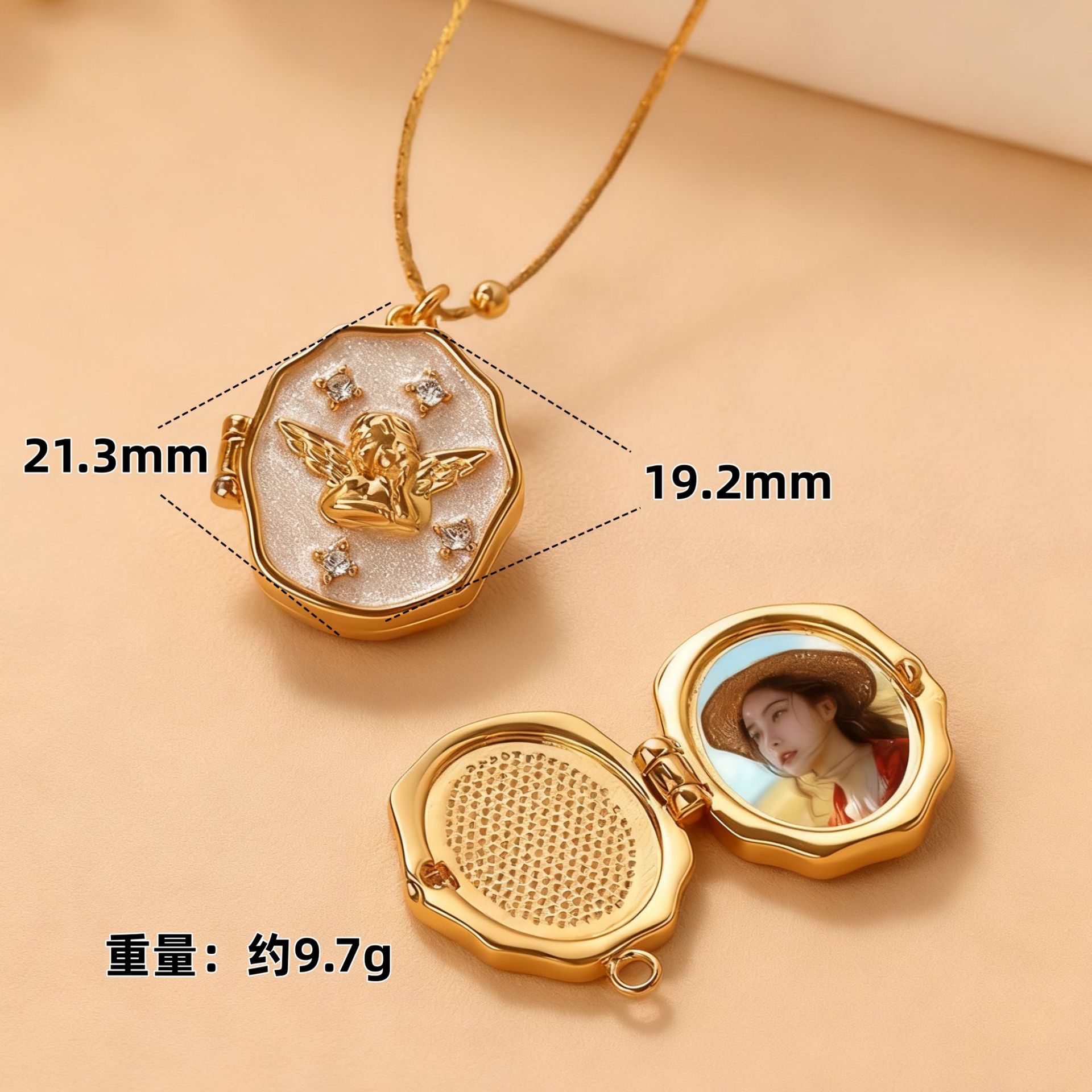 Personalized Electroplated Resin Chain Necklace Portable Box_voghion.com