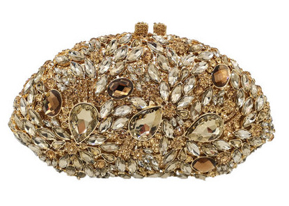 Diamante dorado de fondo dorado