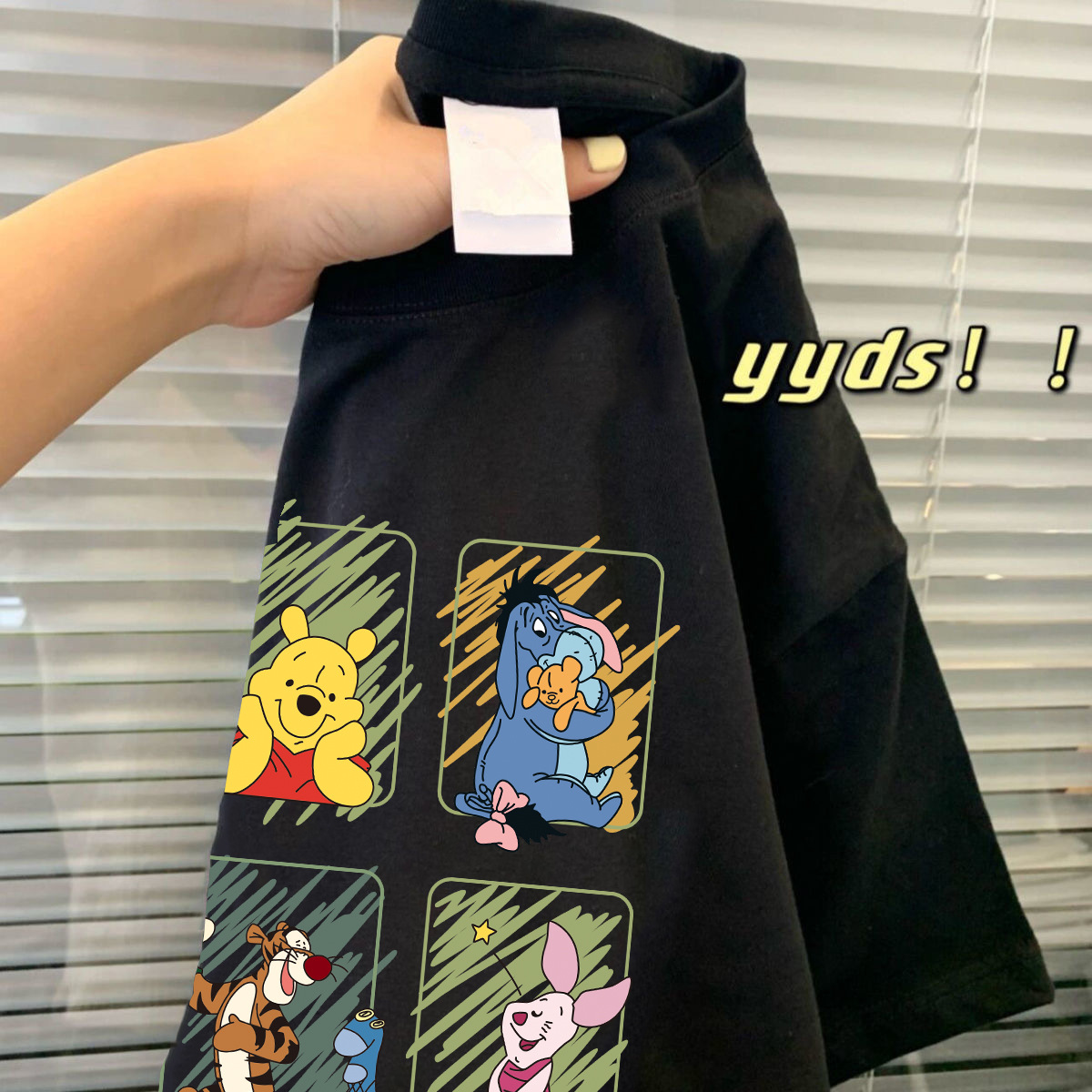 Hielo de seda camiseta de moda suelta de dibujos animados Tigre impreso manga corta Camiseta cuello redondo Mujer verano moda todo partido fresco camiseta Mujer