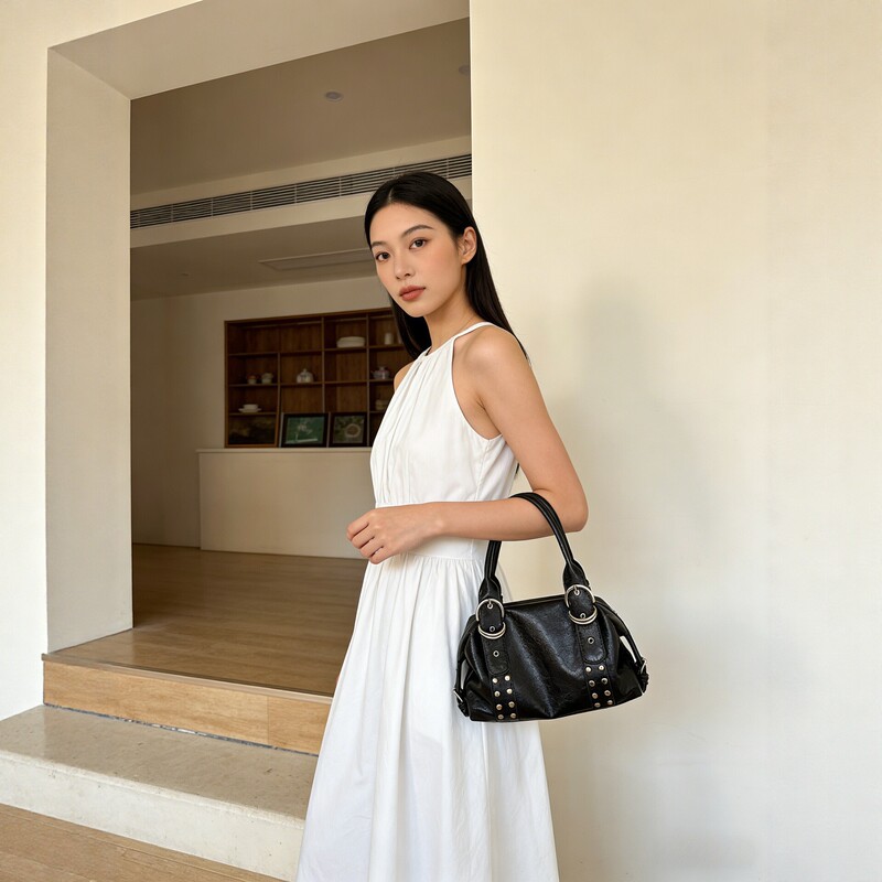 Cross-Border Retro 2026 Spring New Style Metal American-Style Soft Leather Boston Handbag Underarm Pu Leather Women's Shoulder Bag Cross-Border Retro 2026 Spring New Style Metal American-Style Soft Leather Boston Handbag Underarm Pu Leather Women's Shoulder Bag