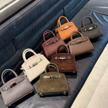 DeMellier2025�¿��ﶬ�W���r���K�����ذ����İ�����μ�б��Ů