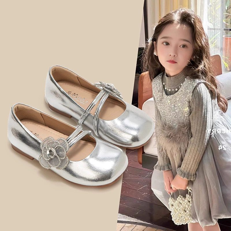 Блестки модные туфли для девочек Принцессы 2024 Осень Новая Одиночная обувь Студенческая мода Блестки Детские туфли с мелким ртом