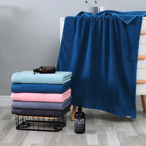 The manufacturer supplies Class A reactive dyed cloud large terry bath towels, cotton bath towels, gift hardcover optional