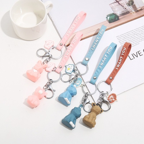 Creative geometric faceted animal keychain, cute cartoon doll keychain, couple bag pendant, small gift