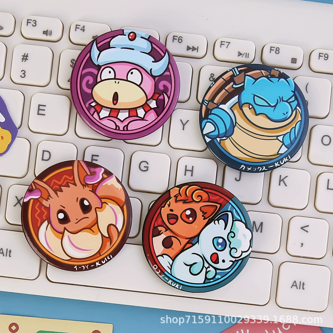 Cartoon cute badge, creative brooch, backpack accessory