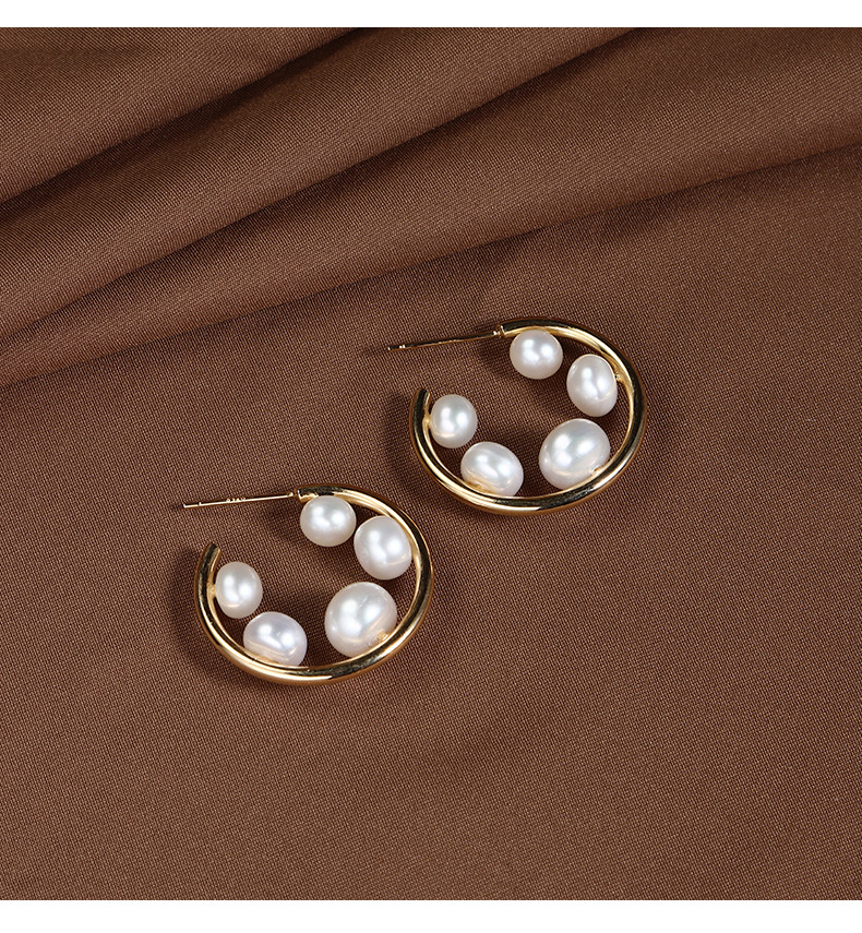 11g Weight 925 Sterling Silver Ear Needle Material Freshwater Pearl, Pearl Inlay Material Earrings, Ear Studs Classification 1 Pair Quantity Holiday, Daily Occasion 925 Sterling Silver, Freshwater Pearl, Copper Material Geometric, Circle, Flower Pattern Women's Gender Inlay Design Simple Style Style 1 Pair 925 Sterling Silver Freshwater Pearl Copper Freshwater Pearl Pearl Freshwater Pearl Earrings Geometric Circle Flower Earrings Ear Studs 2