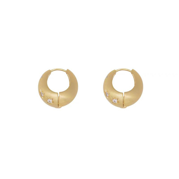 Matte fashionable universal earrings with zircon