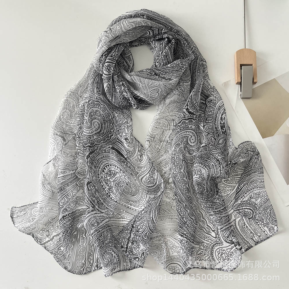 Цветной блок кешью черный и серый