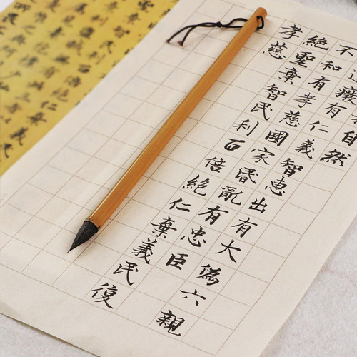 Wholesale wolf hair chicken spacing small regular script brush fly head garlic pen beginner student student calligraphy medium small regular script small line cursive