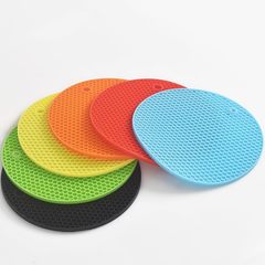シリカゲルハニカムマット滑り止めコースター家庭用テーブルマット耐高温防熱鍋マット円形厚いシリカゲル断熱マット