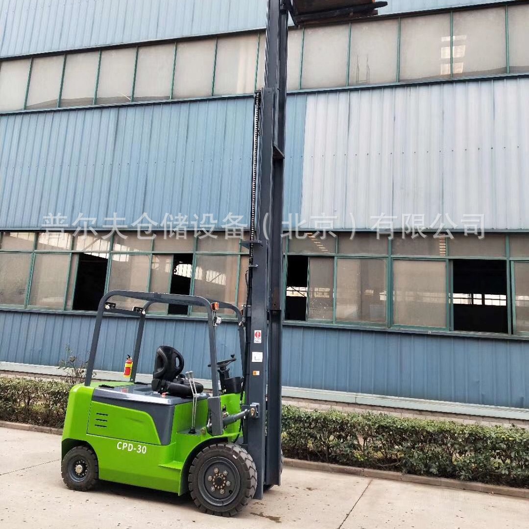 电动平衡重叉车四轮座驾锂电池CPD25实心胎侧移三节全自由门架