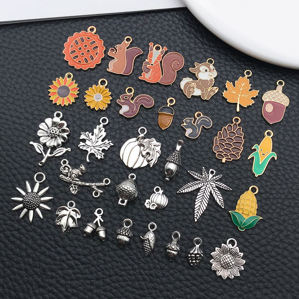 跨境感恩节南瓜枫叶松鼠玉米松果饰品配件钥匙扣耳环项链diy吊坠详情14