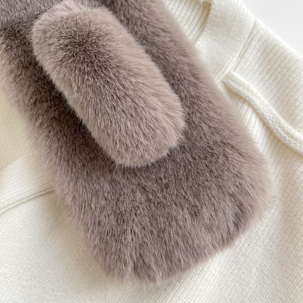 Sciarpa donna in peluche incrociata morbida e calda invernale_voghion.com