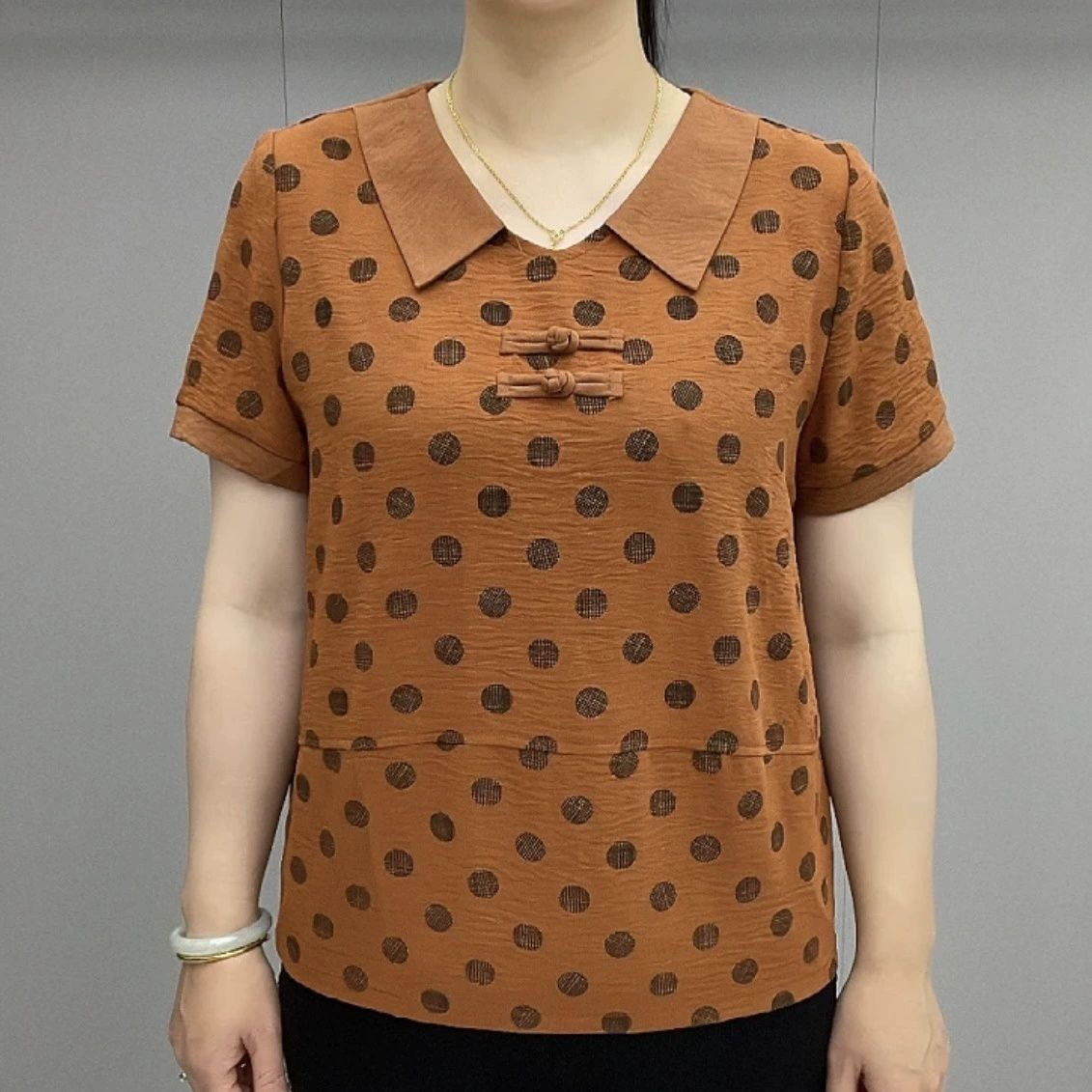 Мама в футболке маленькая рубашка летняя новая иностранная мода с лацканом большого размера