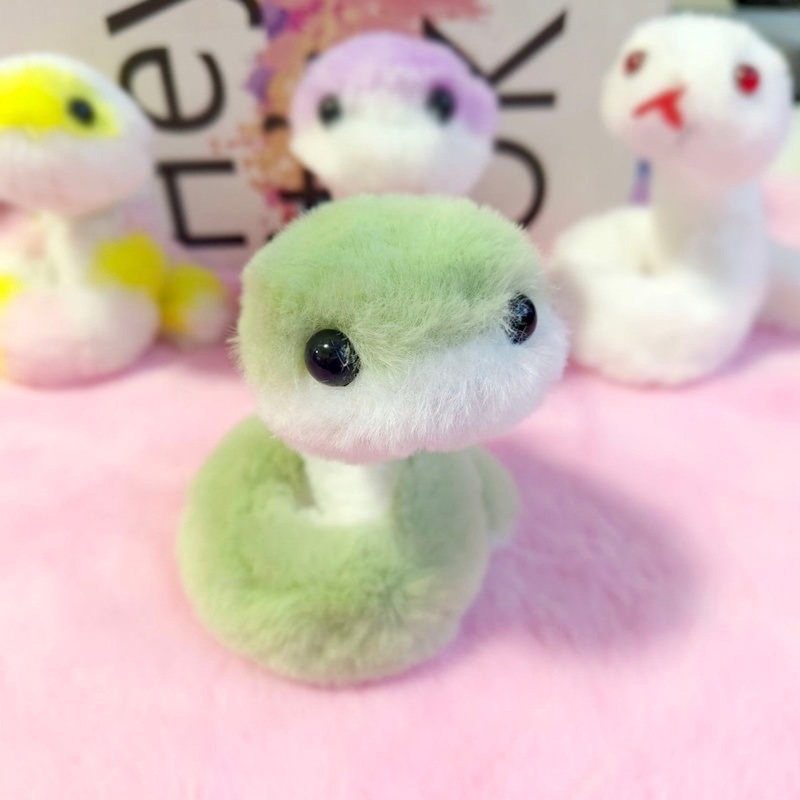 ミニヘビぬいぐるみ布人形面白い子供女の子かわいい装飾品人形マスコット人形|undefined