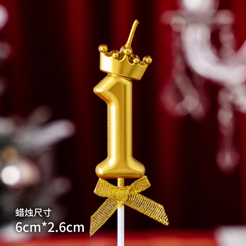 Rojo en línea creativo corona arco digital vela decoración de la torta de cumpleaños plug-in de fiesta de cumpleaños de vestir