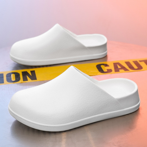 Summer new style with soft sole and poop feeling. Baotou drag large size fashionable casual shoes, non-slip and deodorant work sandals
