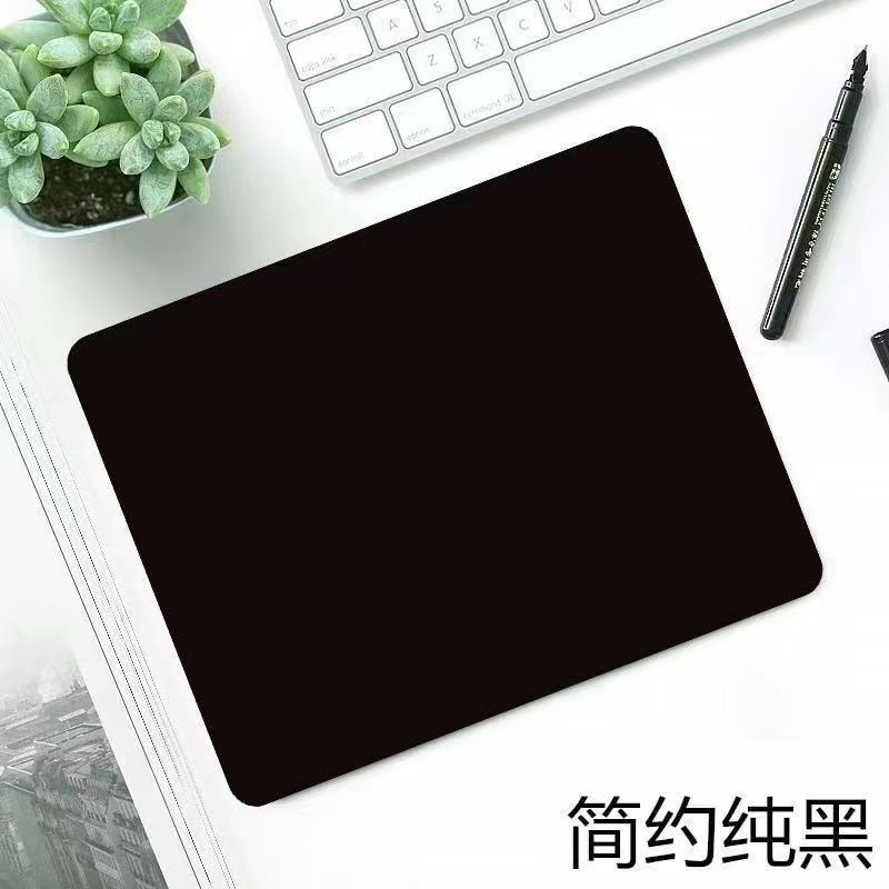 Pad de ratón negro puro para niños y niñas computadora de escritorio simple engrosado juego de mesa de teclado de computadora