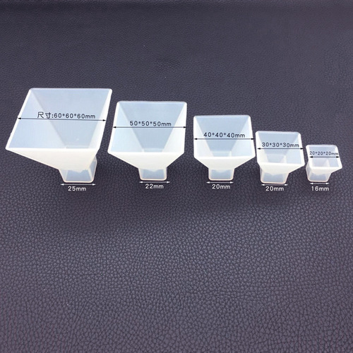 Crystal glue pyramid silicone mold DIY handmade jewelry triangle dry flower resin ornament model