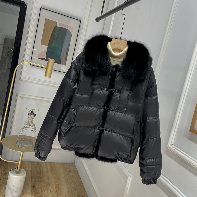 Retro down jacket, fur‑trimmed puffer, short fit, toggles, sizes M–XL