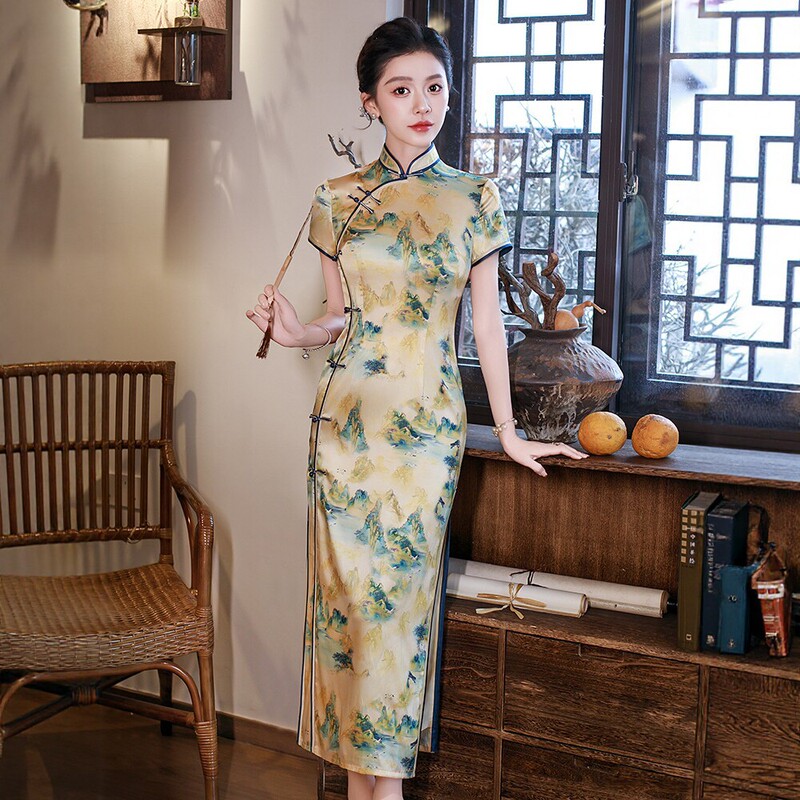 2026 New Style Long Silk Qipao Improved Chinese-Style Mulberry Silk Dress for Banquets, Weddings, and Street Photography