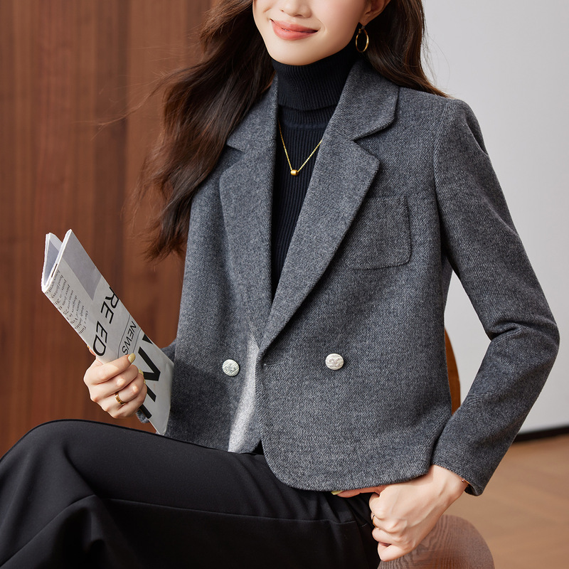 灰色羊毛呢西装外套女春秋2025新款高级感气质小个子短款女士西服|undefined