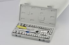 厂家直销40件套五金工具组合套装套筒接杆棘轮扳手汽修随车工具