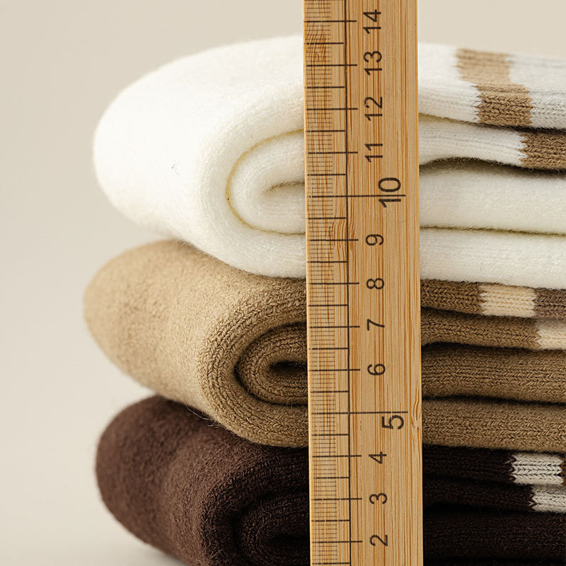 Vīriešu ziemas jaunā stila birstētas zeķes, sporta zeķes, vienkrāsainas svītrainas zeķes, vīriešu siltas kokvilnas zeķes, vidēja garuma caurulītes zeķes._voghion.com