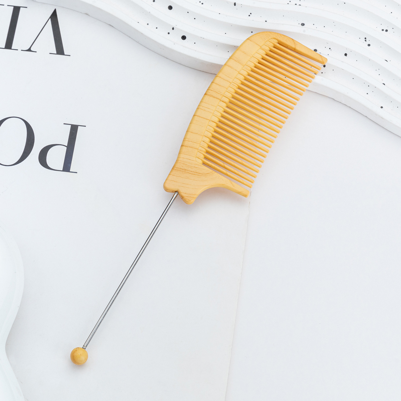 Nuevo peine de grano de madera con cuentas de bricolaje, peine de belleza, peine de peinado de belleza, peine de aguja de acero, peine de cola de punta de plástico al por mayor