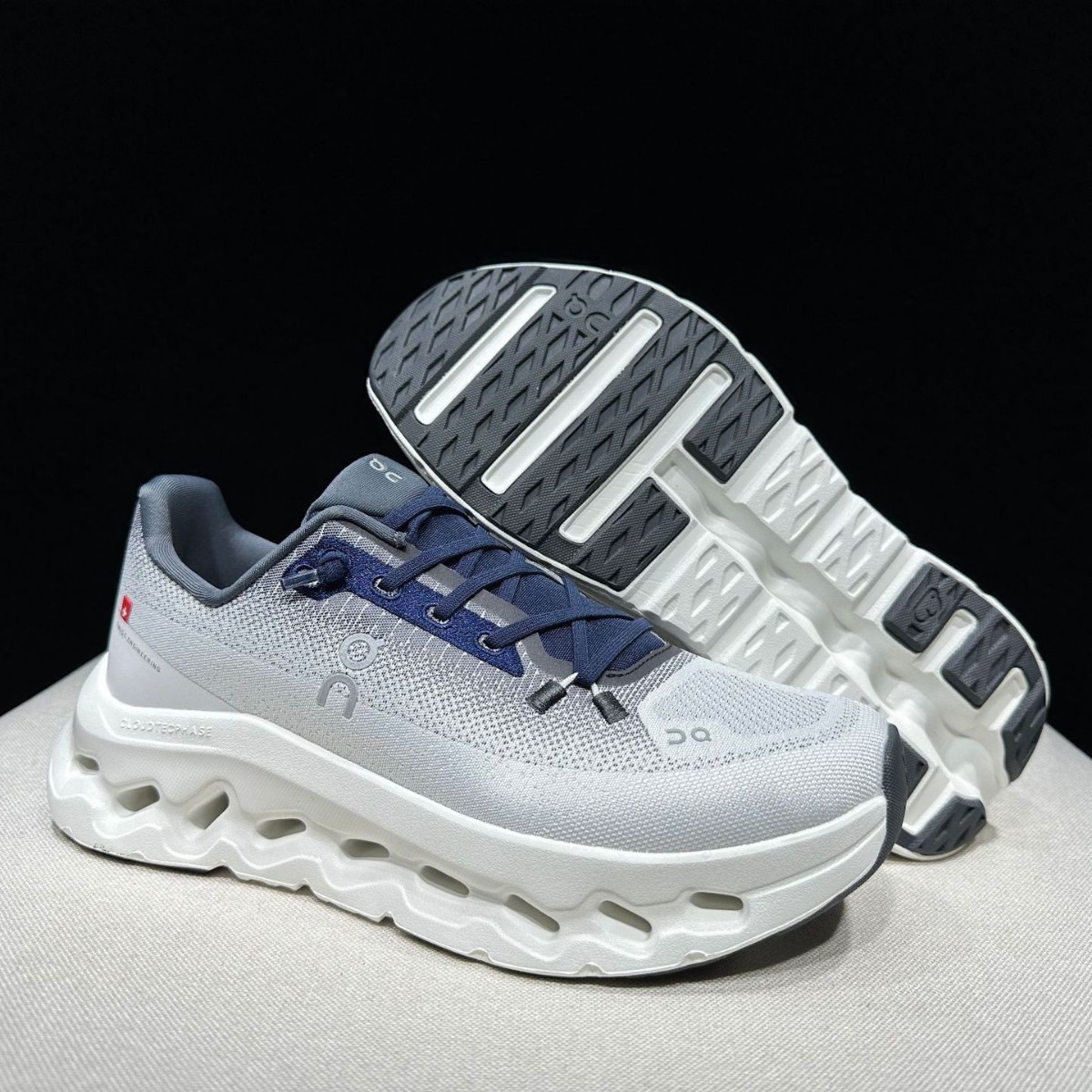 Cross-border On On Run Cloudtilt amortiguado ligero running casual zapatos deportivos para parejas