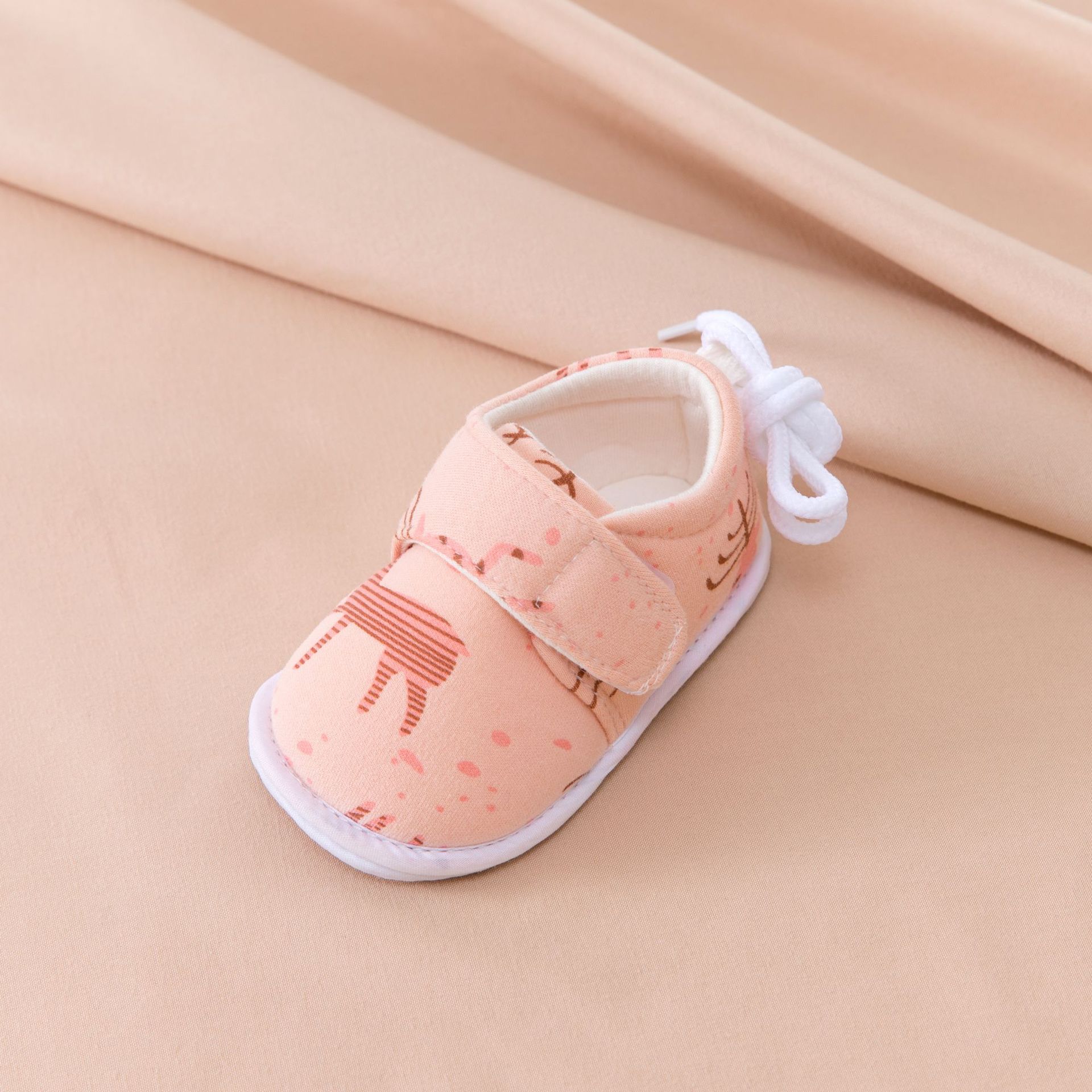 Zapatos de tela de muñeca de nieve zapatos de bebé primavera y otoño 0 - 6 meses 12 suela suave no caiga zapatos para bebés de hombres y mujeres