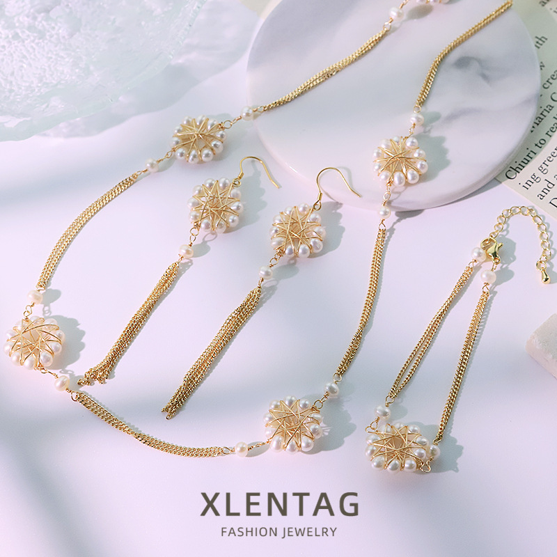 Perlas naturales tejidas con flores suéter cadena pulsera pendientes mujeres lujo ligero alta moda joyas versátiles