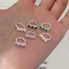 韓国の色のジルコンの小さい花のイヤリングの女性の小さい香りの風のファッション的な個性の精巧な耳のボタンの小さい大衆の高級感の耳飾りの潮