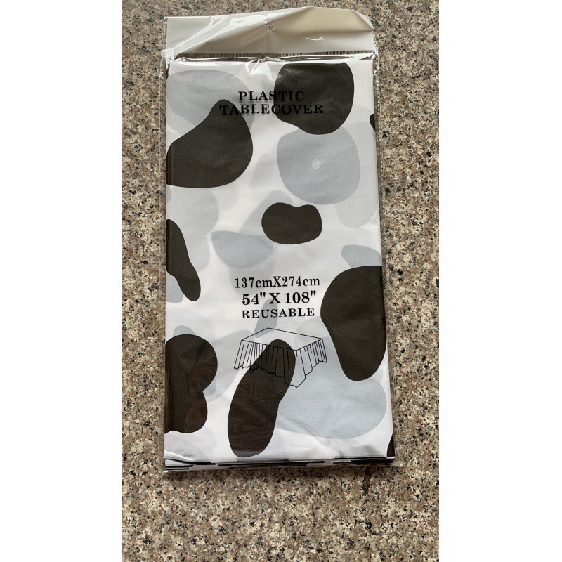 Suministro de manteles transfronterizos rectangulares Amazon fiesta manteles de mesa de vaca fiesta de cumpleaños manteles de mesa sin lavado a prueba de aceite