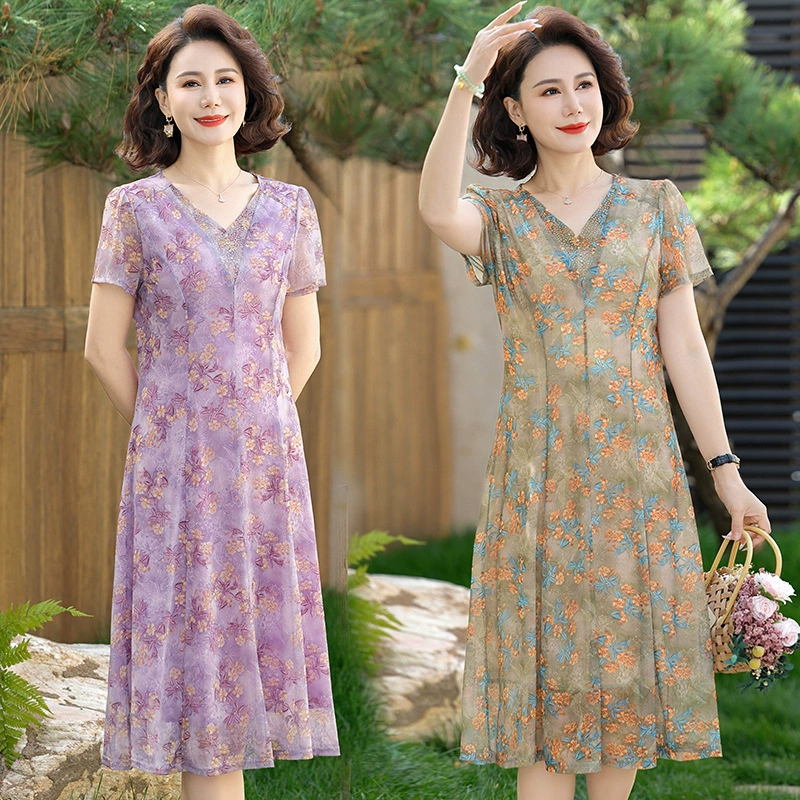 Оптовая продажа мама среднего возраста летняя талия тонкое платье темперамент элегантный V-образный вырез длинная юбка с принтом колена